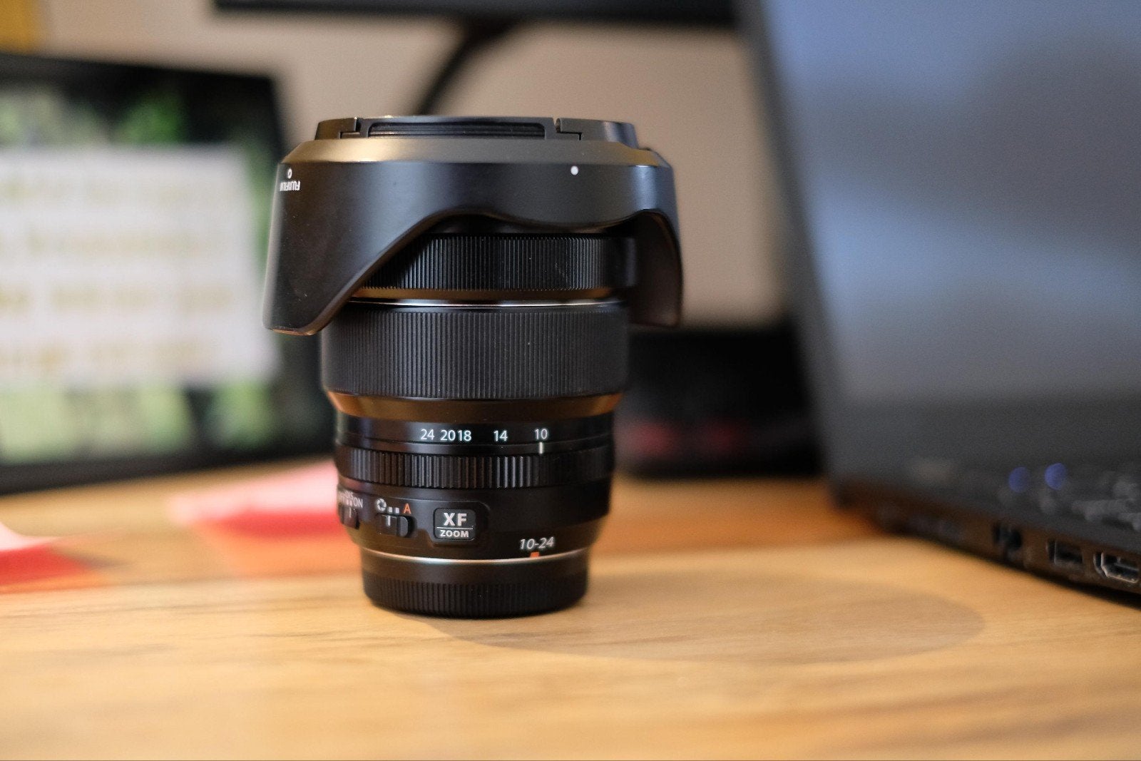 Fuji 10-24mm f/4 OIS lens voor X-series camera's, Audio, Tv en Foto, Fotografie | Lenzen en Objectieven, Zo goed als nieuw, Groothoeklens