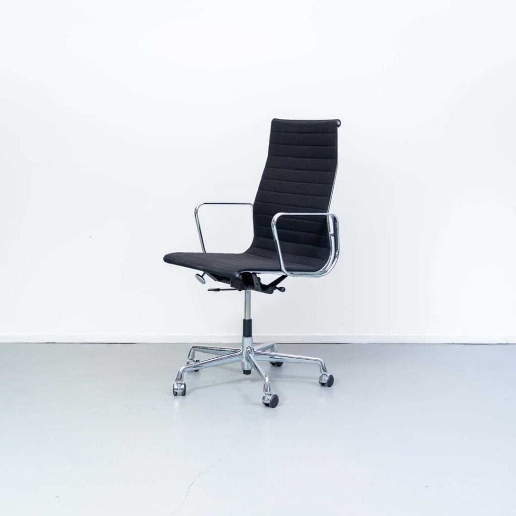 Vitra Eames EA 119 Bureaustoel Zwart Hopsak - Chroom, Niet ingevuld, Zo goed als nieuw, Niet ingevuld, Niet ingevuld