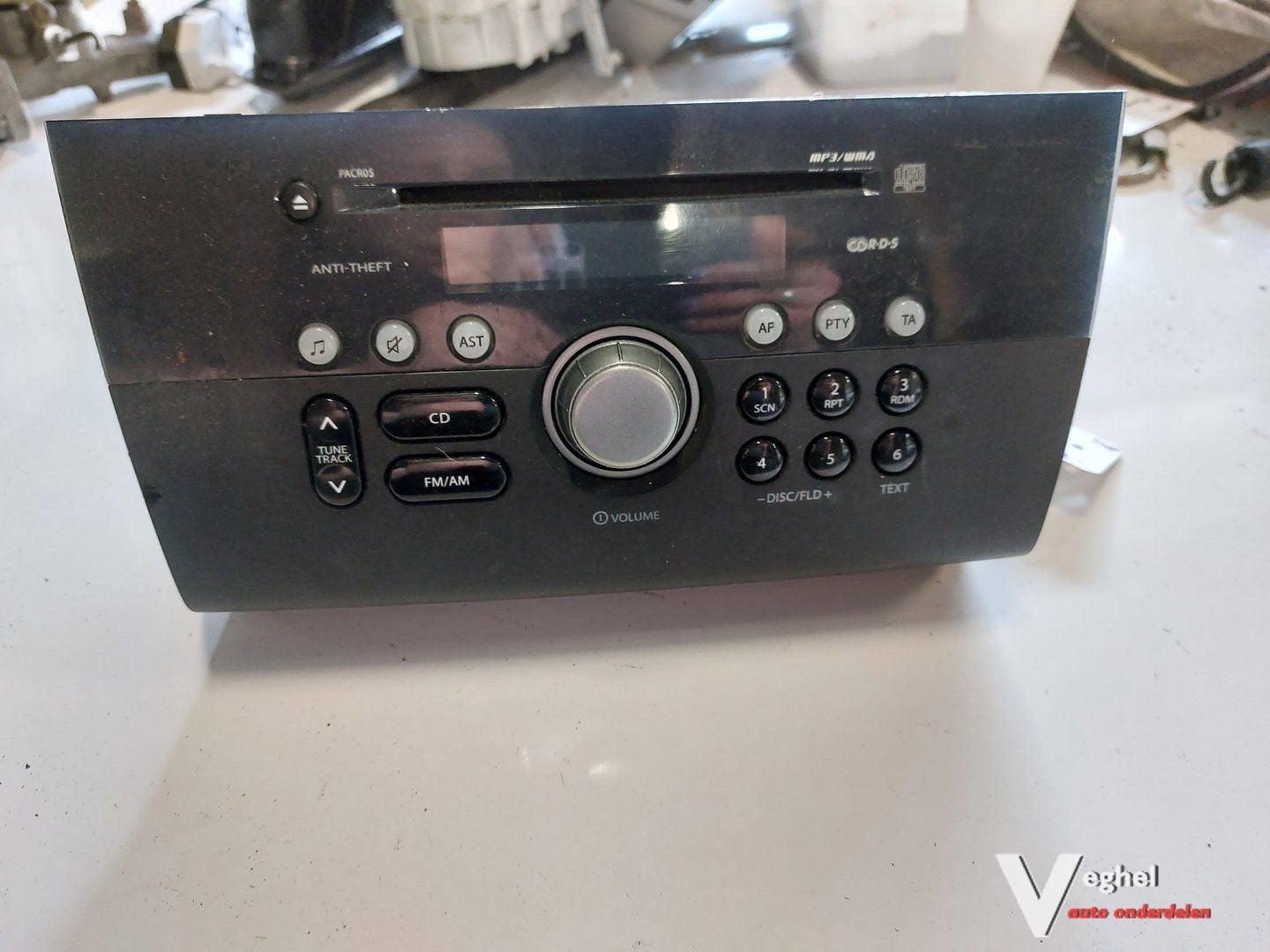 Suzuki Swift radio cd speler '08, Gebruikt, -, -, Ophalen of Verzenden