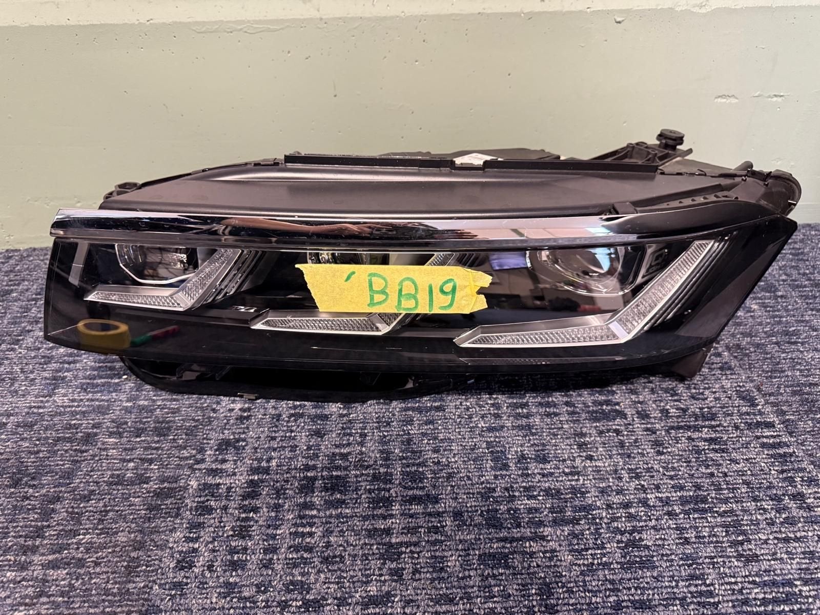 Volkswagen Touareg III Koplamp, Gebruikt, -, -, Ophalen of Verzenden