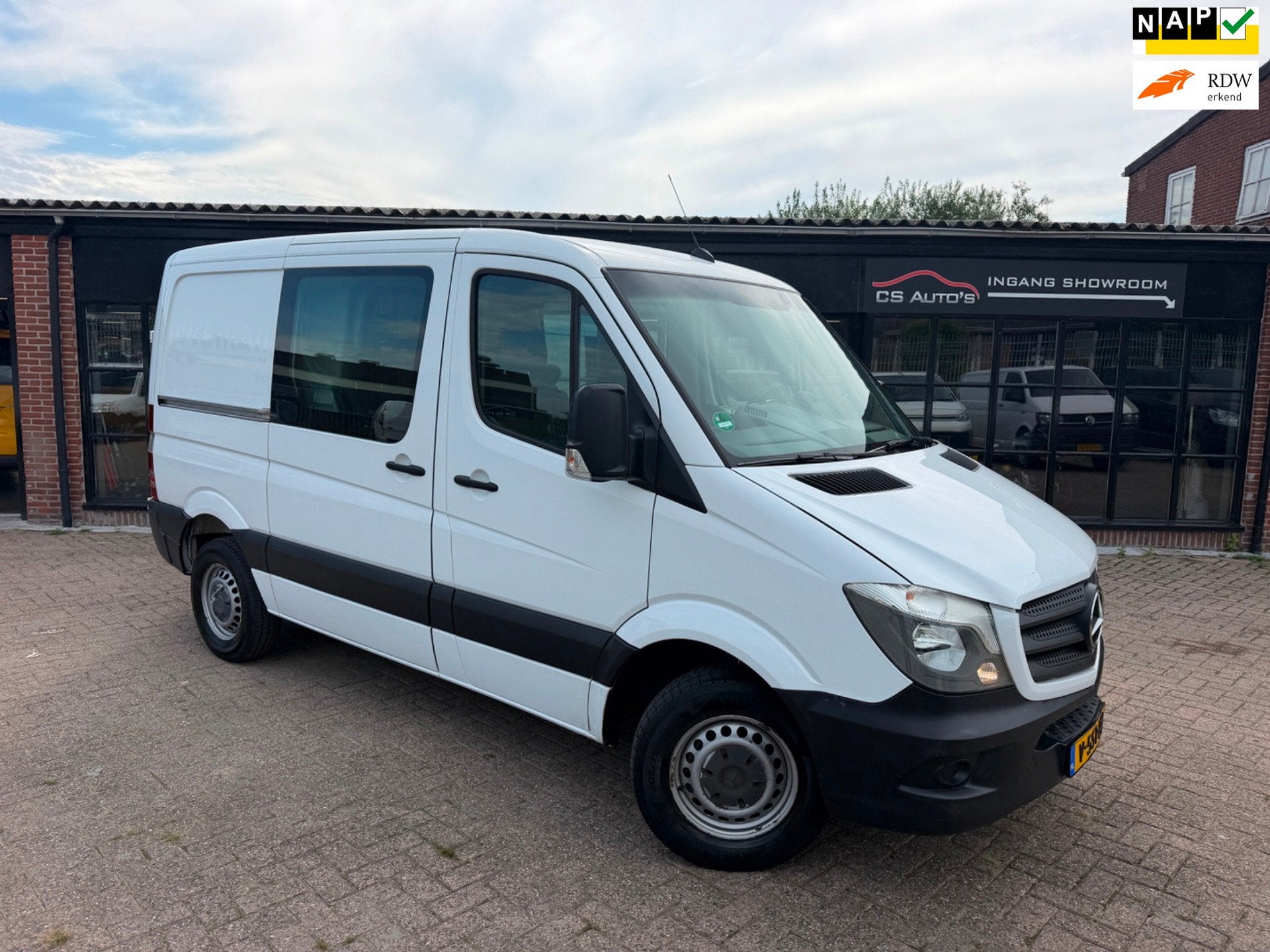 Mercedes-Benz Sprinter 2.2 CDI |114pk|automaat|dubbel cabine, Auto's, Achterwielaandrijving, Gebruikt, Euro 6, Wit