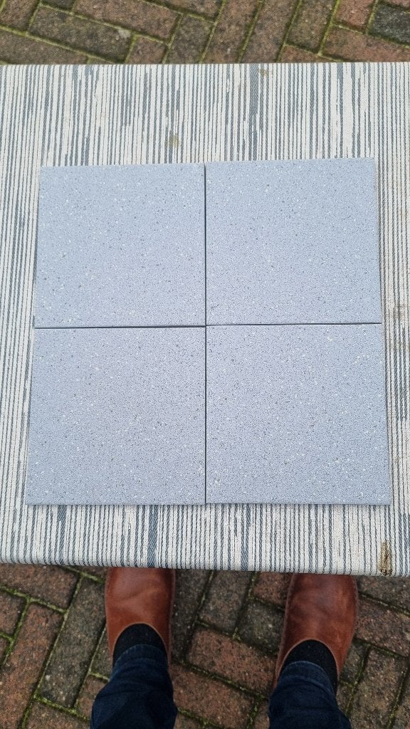 Mosa vloer/wandtegel 15 x 15 , duivenblauw, 25 euro per doos, Doe-het-zelf en Verbouw, Ophalen, Keramiek, Nieuw, Minder dan 20 cm