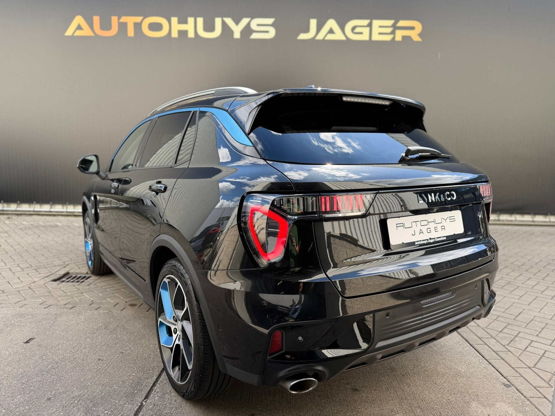 Lynk & Co 01 1.5 Pano 360 Memory Carplay Hybride Automaat, Auto's, Dealer onderhouden, Stof, Bedrijf, 1854 kg