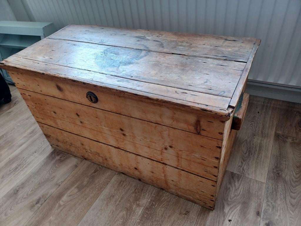 Vintage houten kist - Opbergkist - Grenenhout, Huis en Inrichting, Woonaccessoires | Kisten, Ophalen, Gebruikt, 100 tot 150 cm