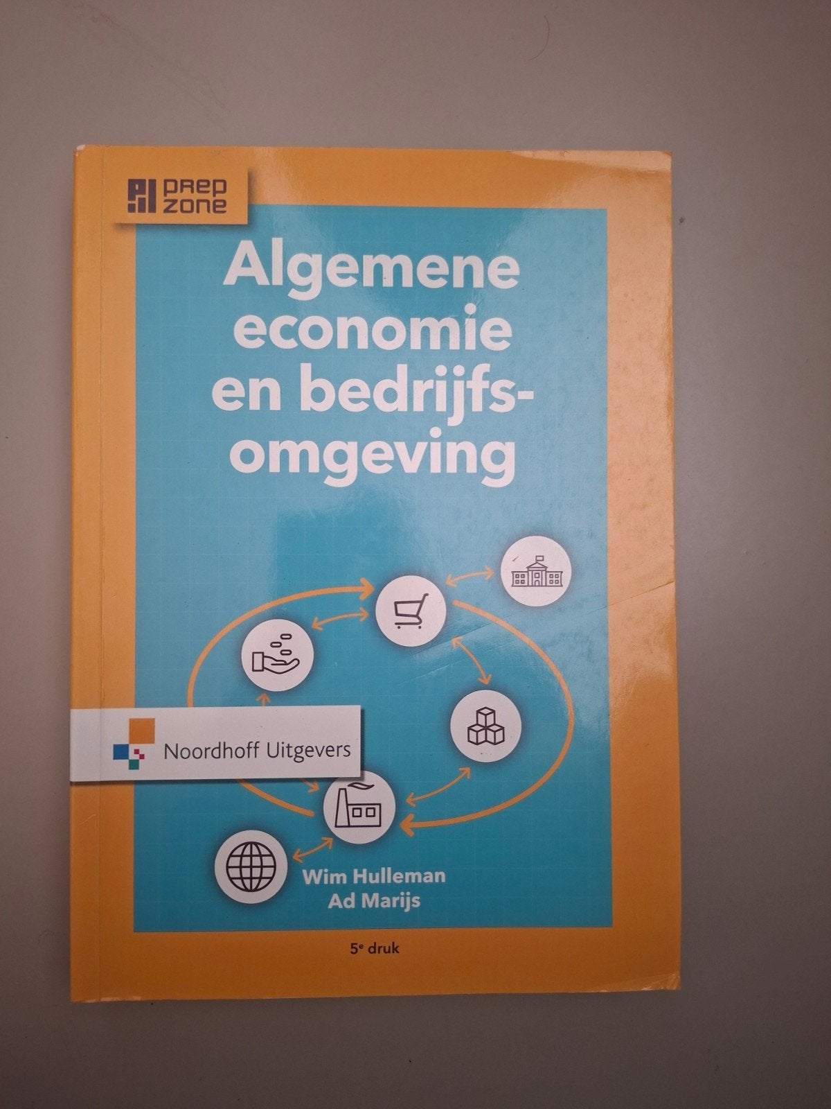 Algemene economie en bedrijfsomgeving - 5e druk, Boeken, Studieboeken en Cursussen, Wim Hulleman, Ad Marijs, Zo goed als nieuw
