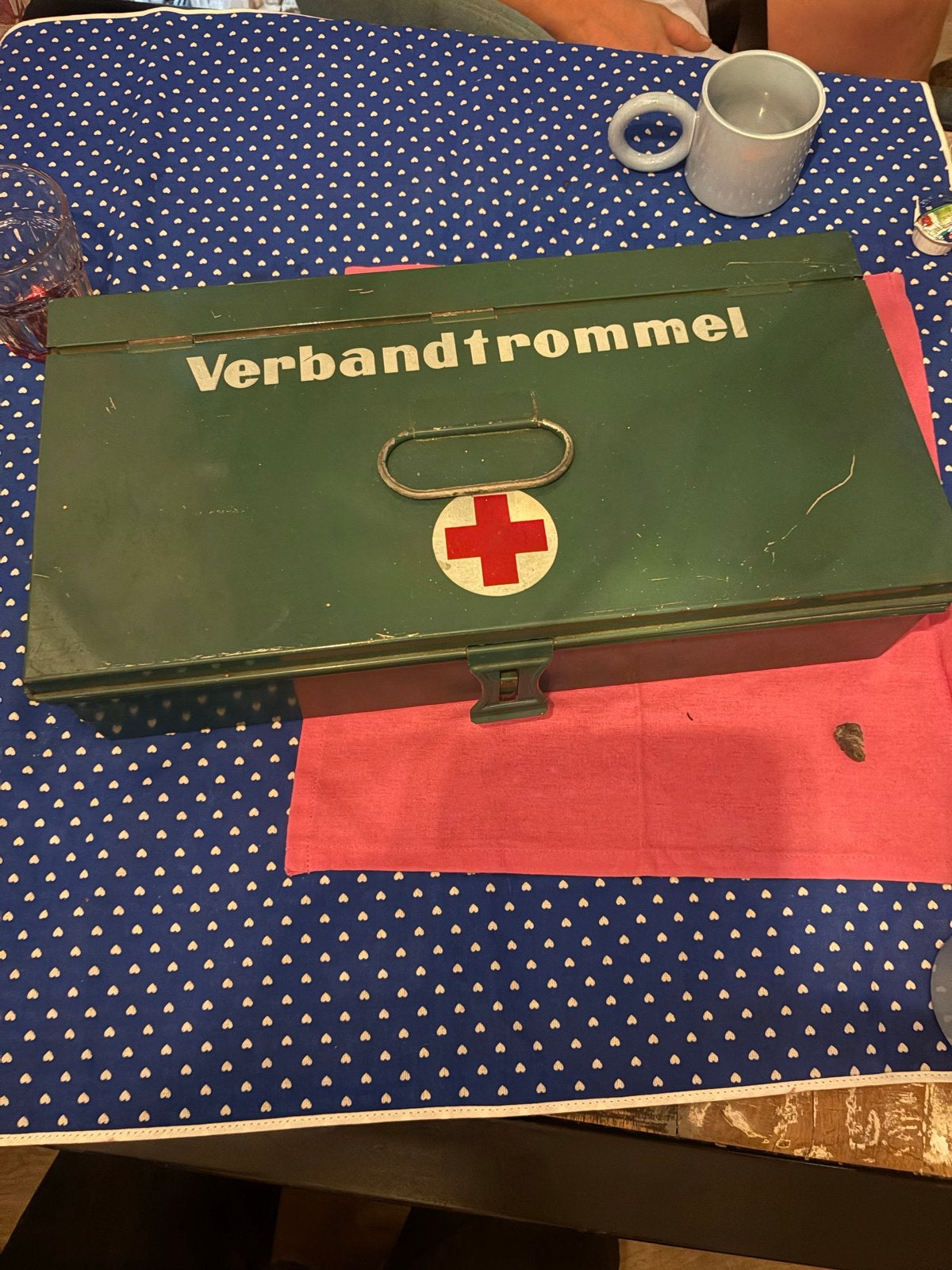 Vintage Verbandtrommel met originele inhoud, Ophalen of Verzenden