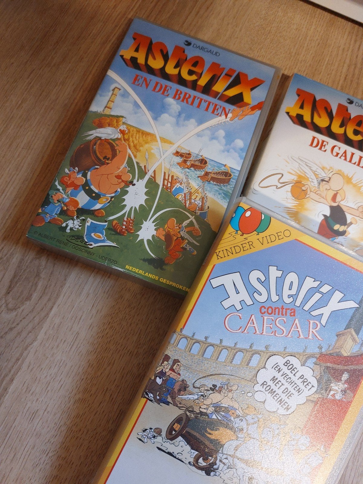 4x Asterix VHS videoband, Alle leeftijden, Ophalen of Verzenden, Zo goed als nieuw