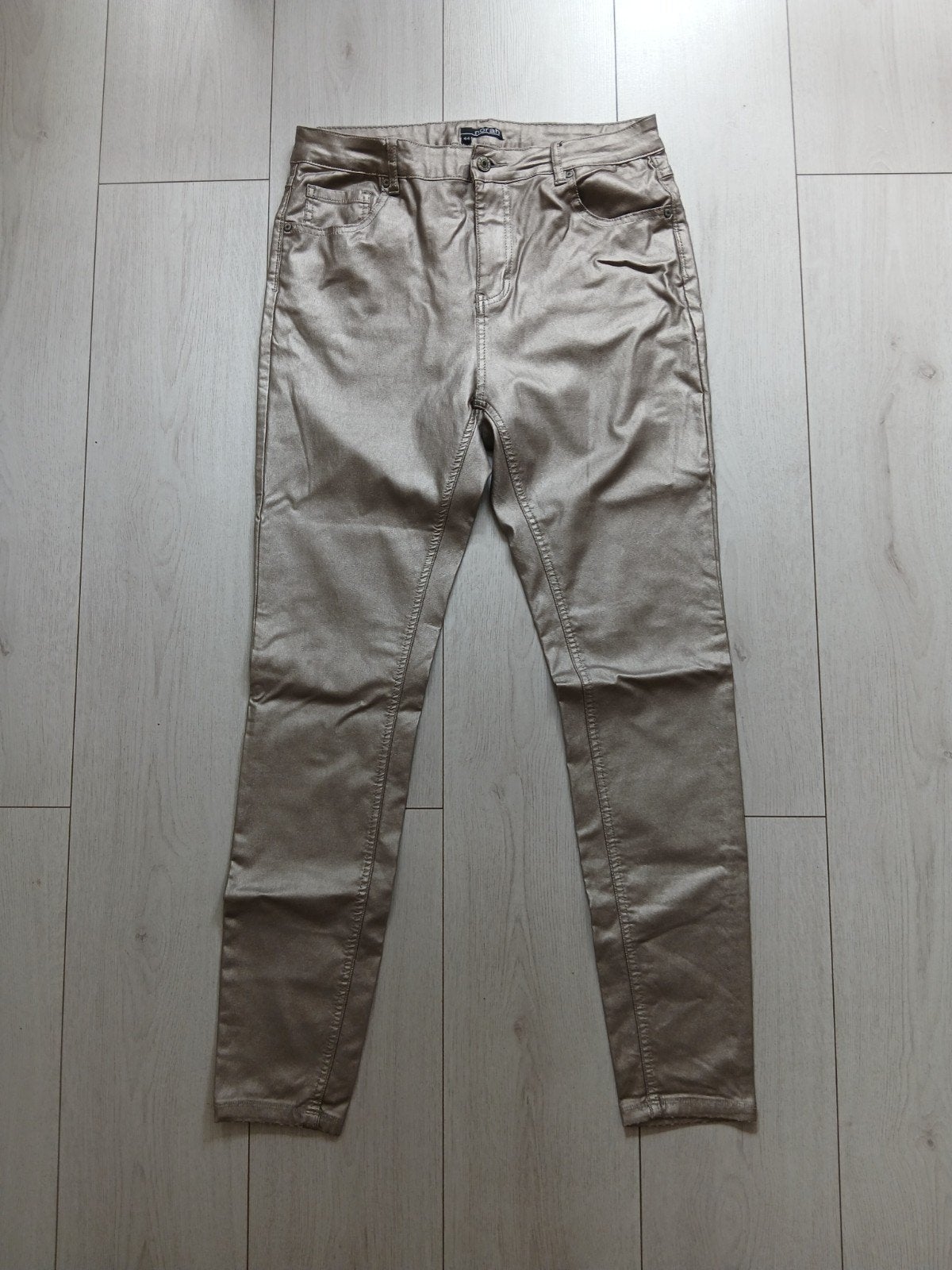 Norah goudkleurige broek maat 44, Maat 42/44 (L), Ophalen of Verzenden, Zo goed als nieuw, Norah