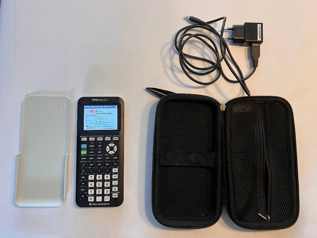 Texas Instrument TI-84 Plus CE-T (grafische rekenmachine), Ophalen, Grafische rekenmachine, Zo goed als nieuw