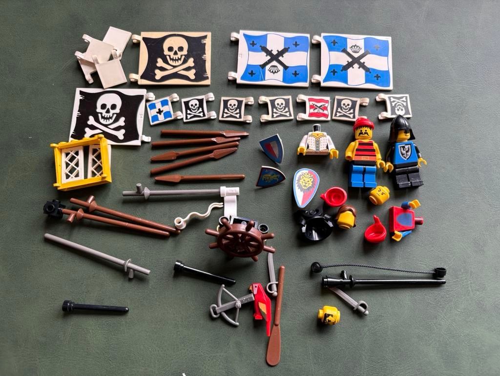 Partij lego piraten vlagen onderdelen, Lego, Lego, Verzenden, Zo goed als nieuw