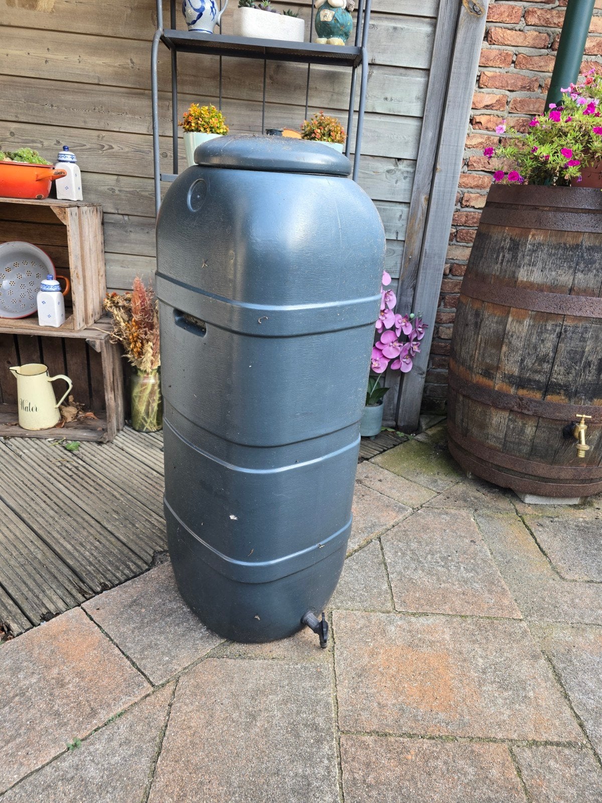Kunststof regenton 100 liter, Tuin en Terras, 75 tot 150 liter, Ophalen of Verzenden, Gebruikt, Kunststof