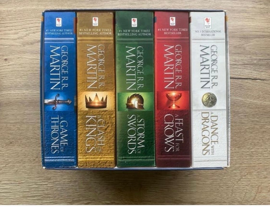 Game of Thrones Box Set (Engels, Deel 1-5) - Zo goed als nie, Boeken, Ophalen of Verzenden, Zo goed als nieuw