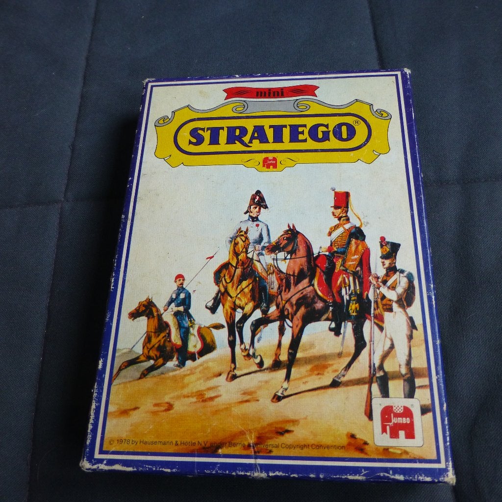 Bordspel stratego klein model, Hobby en Vrije tijd, Gezelschapsspellen | Bordspellen, Drie of vier spelers, Ophalen of Verzenden