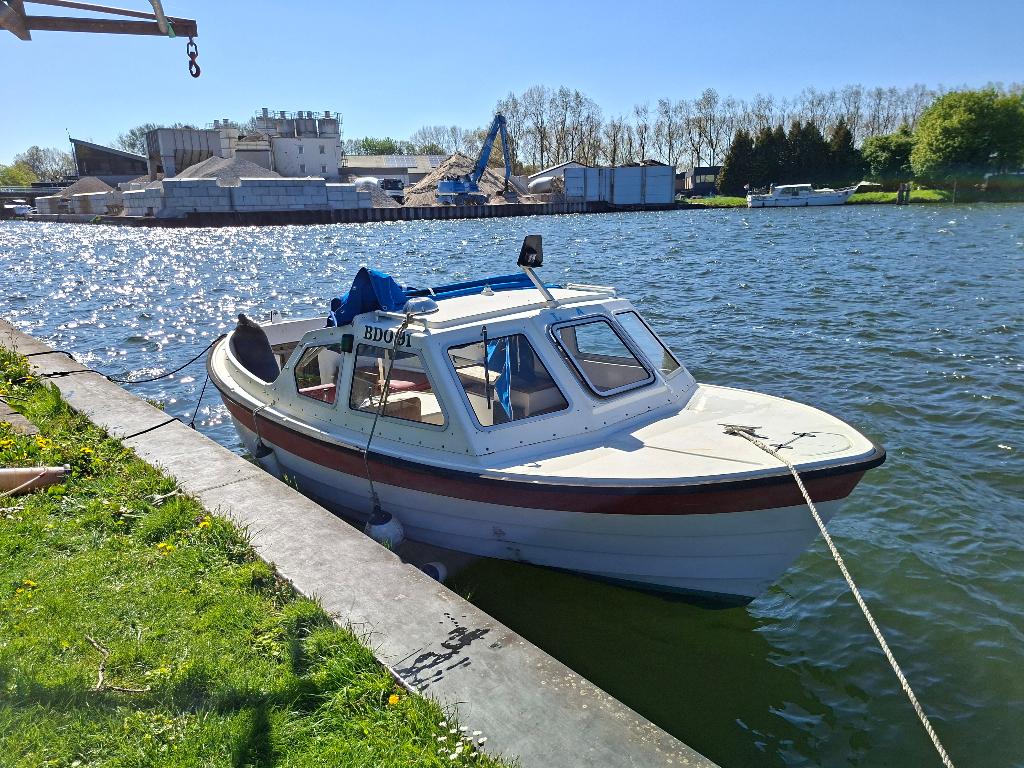 Zweedse sloep laagste prijs staat in de advertentie, Watersport en Boten, --, Binnenboordmotor, 10 pk, Diesel