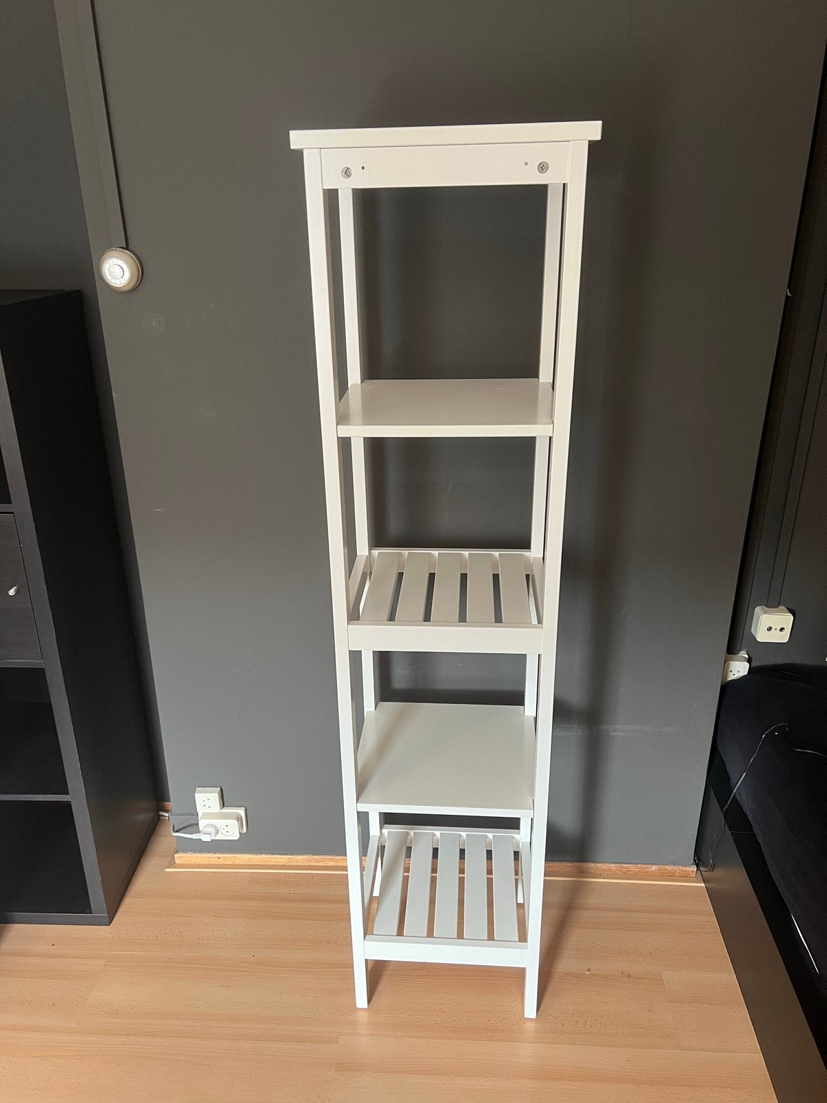 Witte smalle stellingkast met 5 planken, Ophalen, Zo goed als nieuw