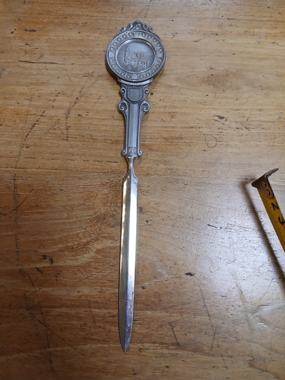 Antieke briefopener met gedetailleerd reliëf, Ophalen of Verzenden