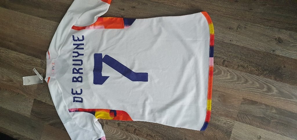 Voetbal shirt de bruyne, Maat M, Ophalen of Verzenden, Nieuw, Shirt