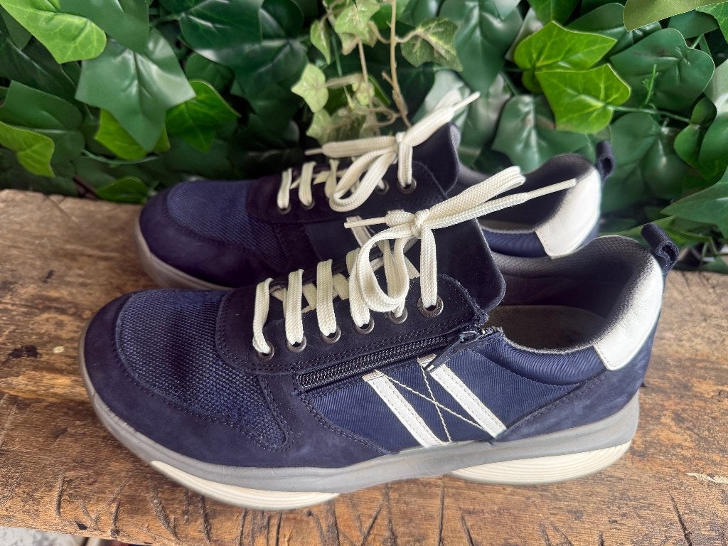 zo goed als nieuw sneakers van Xsensible maat 45 (wijdte HX), Kleding | Dames, Schoenen, Blauw, Ophalen of Verzenden, Xsensible