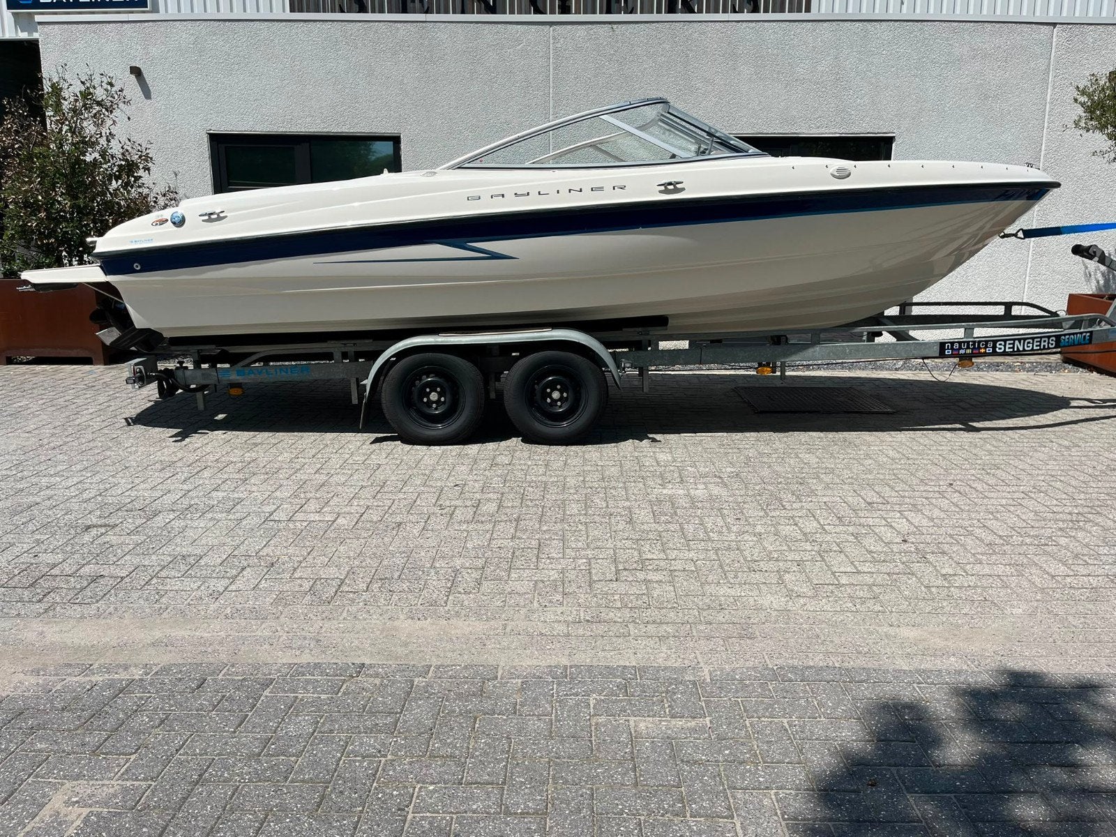 Bayliner 205 - 4.3mpi - in topconditie, Watersport en Boten, Ophalen, Binnenboordmotor, Zo goed als nieuw, Bayliner