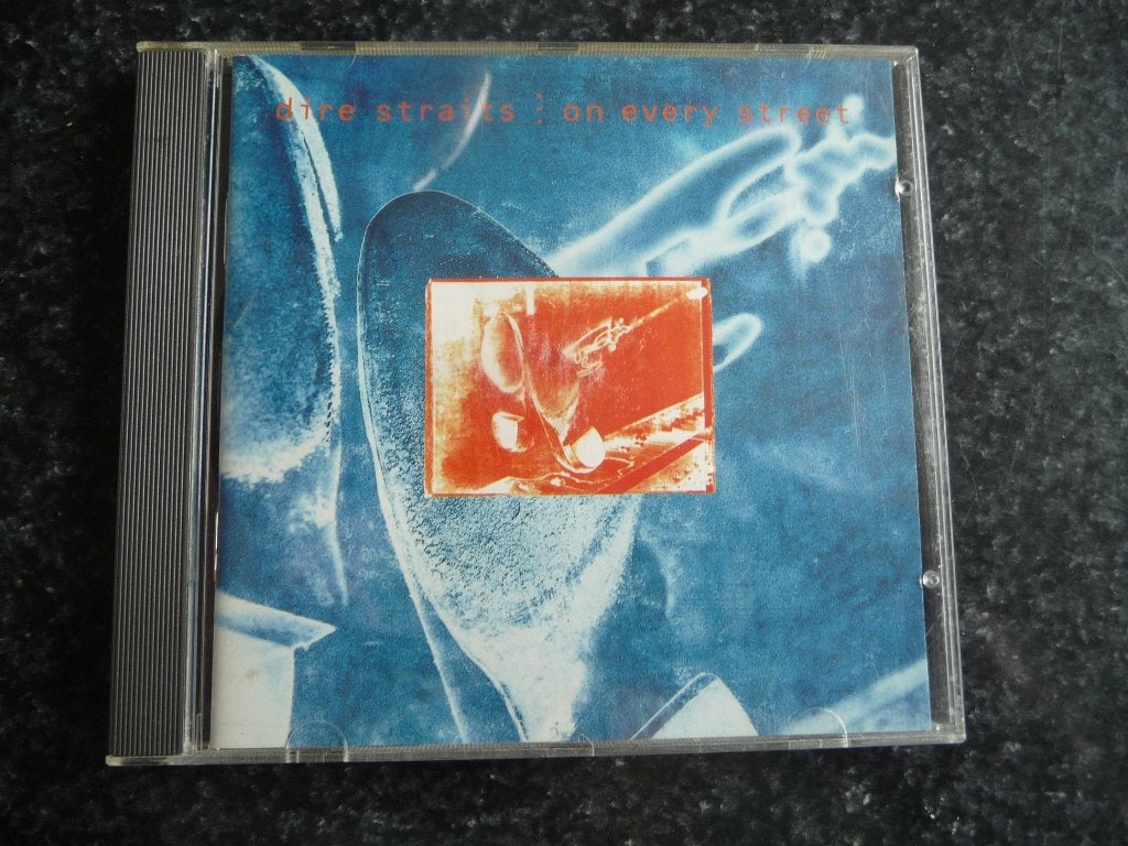DIRE STRAITS - On every street, Ophalen of Verzenden, Gebruikt