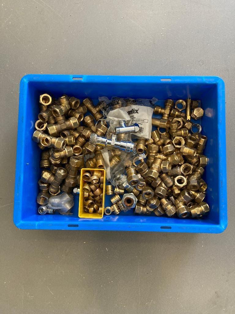 Partij Bonfix knelfittingen veel nieuw, alles ongebruikt, Doe-het-zelf en Verbouw, Overige materialen, Minder dan 20 mm, Overige typen