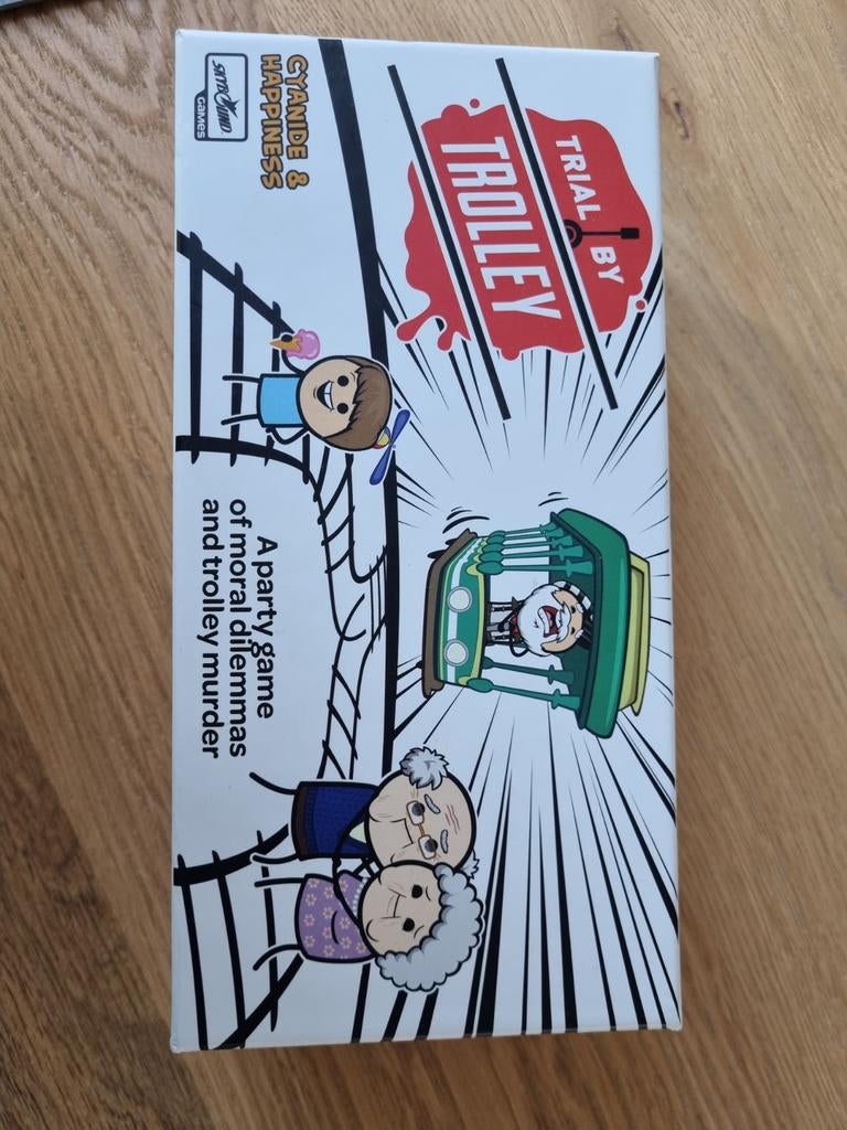 Trial by Trolley - Cyanide & Happiness bordspel, Vijf spelers of meer, Ophalen, Zo goed als nieuw, Cyanide & Happiness / Skybound Games