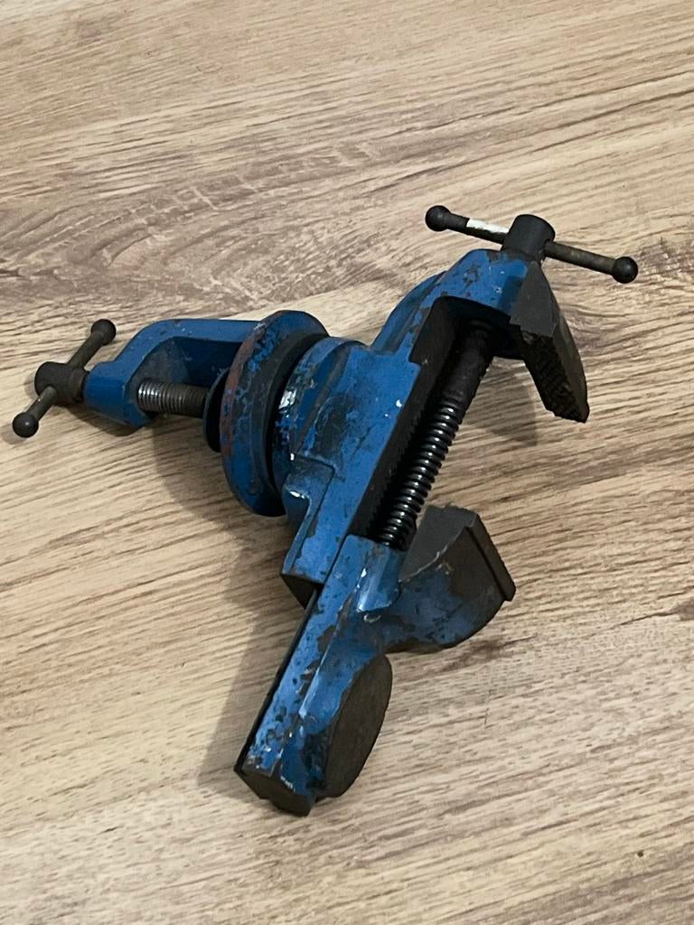 Robuuste bankschroef met tafelklem - Blauw, Ophalen of Verzenden, Gebruikt