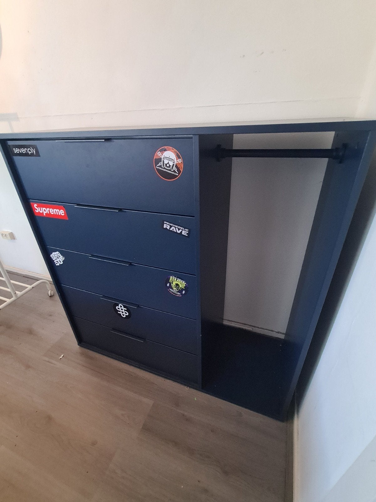 IKEA NORDMELA - Donkerblauw - Kledingkast, 100 tot 150 cm, 5 laden of meer, 100 tot 150 cm, Ophalen of Verzenden