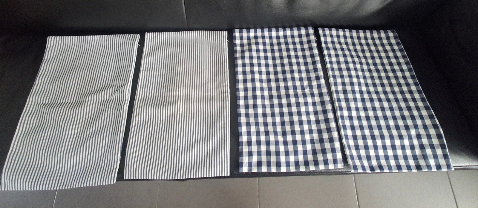 4x donkerblauw-wit kussen hoes 50x30cm nautisch, Ophalen, Zo goed als nieuw, Rechthoekig, Sierkussen