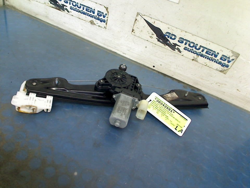 Raammechaniek Elek Links Achter BMW 1 serie (F20) 13262410, Gebruikt, Petuelring 130, München 80809, , Duitsland, BMW, Bayerische Motoren Werke AG