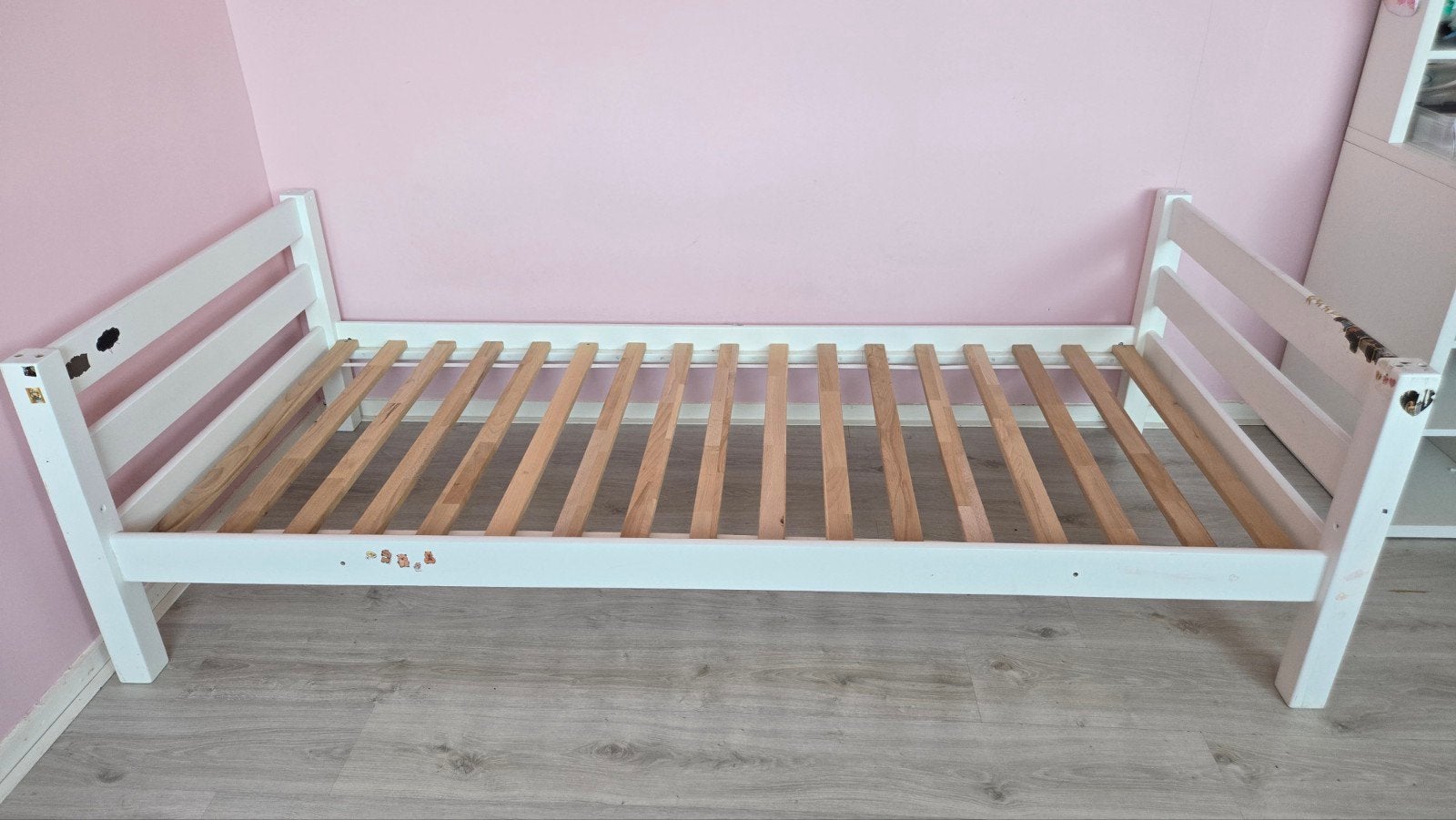 Eenpersoonsbed wit hout met lattenbodem, Ophalen, Gebruikt, 90 cm, Eenpersoons