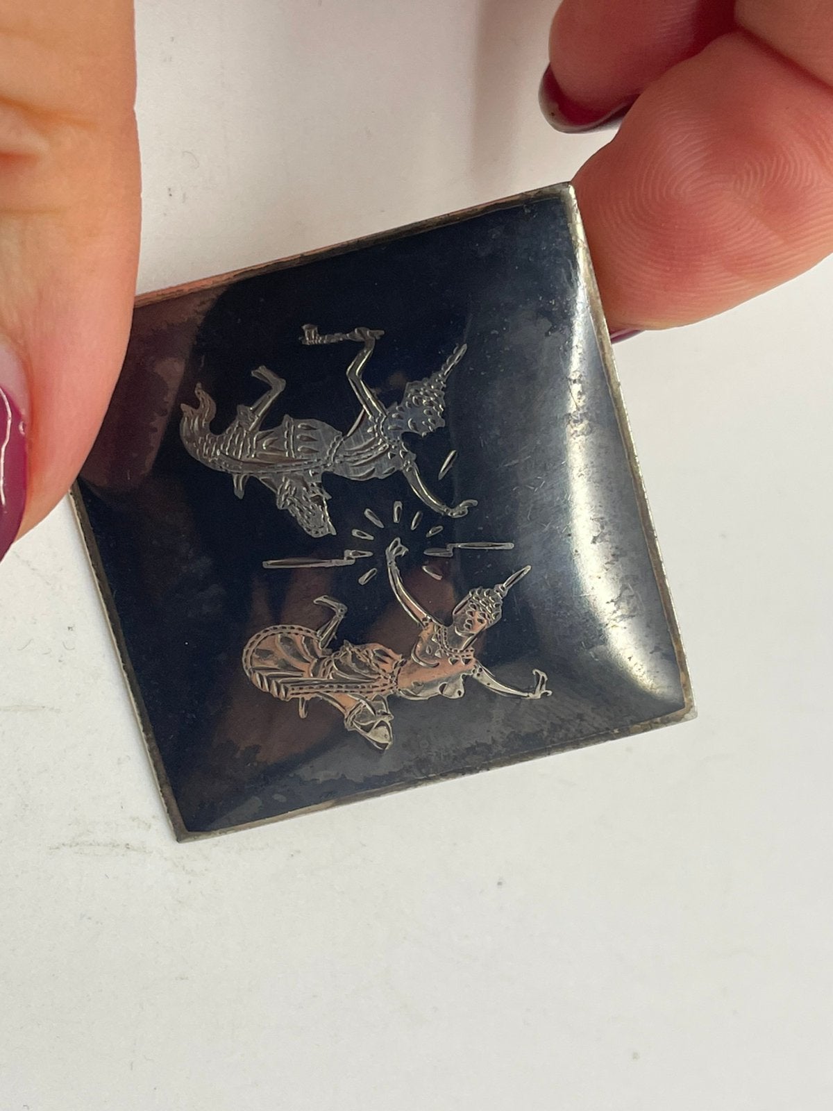 G148 Prachtige zilveren broche Siam Sterling, 4 tot 7 cm, Ophalen of Verzenden, X, Zilver