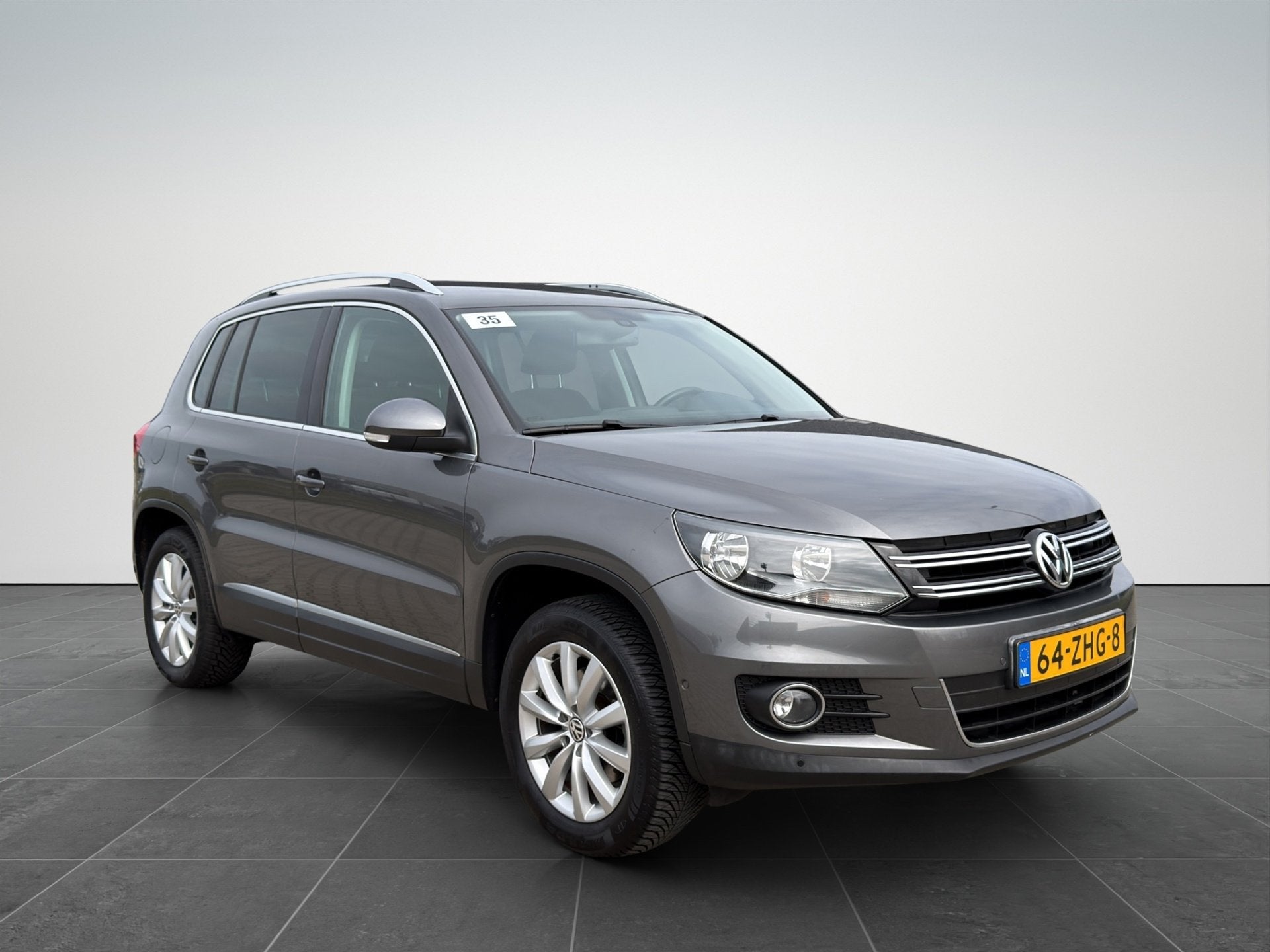 Volkswagen Tiguan 1.4 TSI Sport&Style Clima|Cruise|Trekhaak, Voorwielaandrijving, Euro 5, 15 km/l, Gebruikt