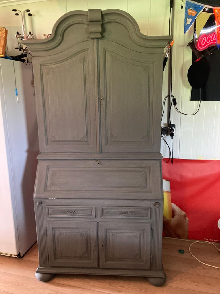 Hele mooie eiken buffetkast met mooie details, Ophalen of Verzenden