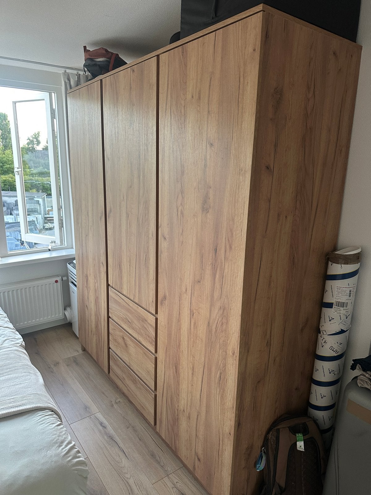Nieuwstaat Limfjorden Kast - Zo goed als nieuw, Huis en Inrichting, Ophalen, 100 tot 150 cm, 200 cm of meer, Zo goed als nieuw
