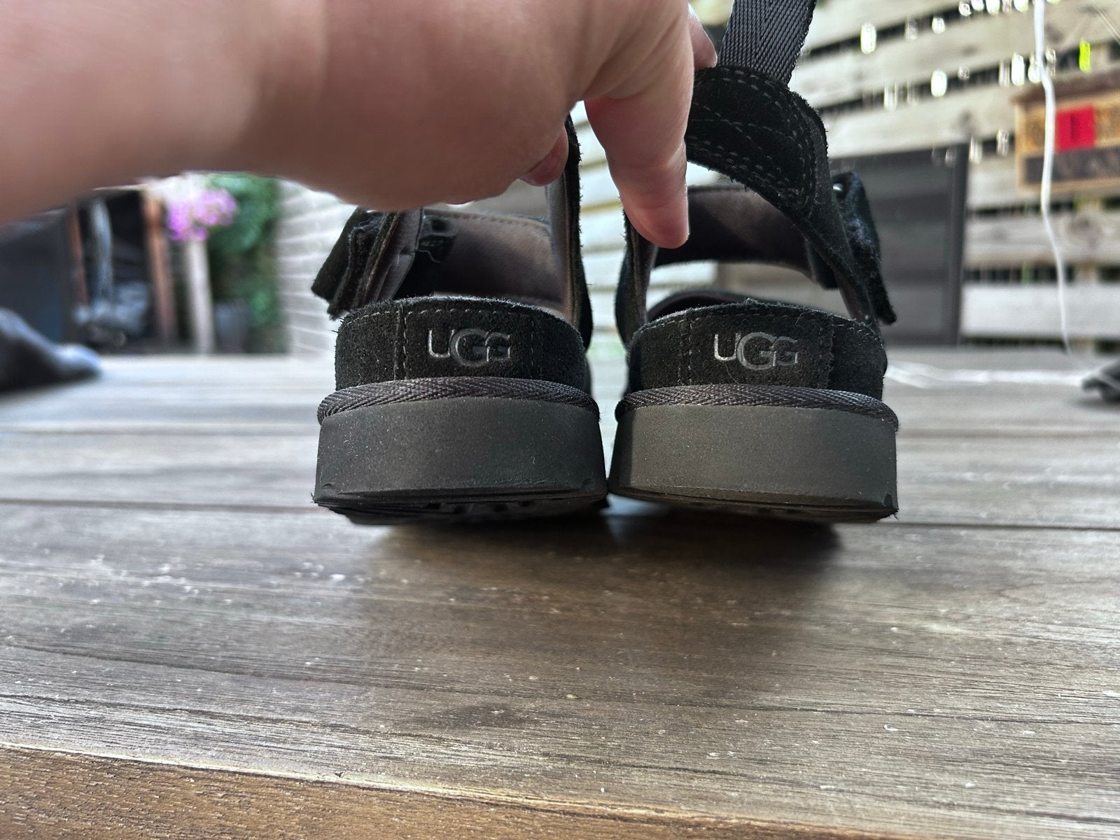 Ugg Goldenstar Sandalen Zwart Maat 38, Ophalen, Nieuw, Zwart, Sandalen of Muiltjes