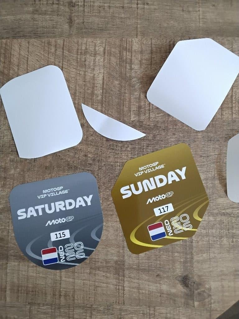 Tt assen 2026 vip parkeer kaart stickers, Ophalen of Verzenden, Nieuw, Motoren