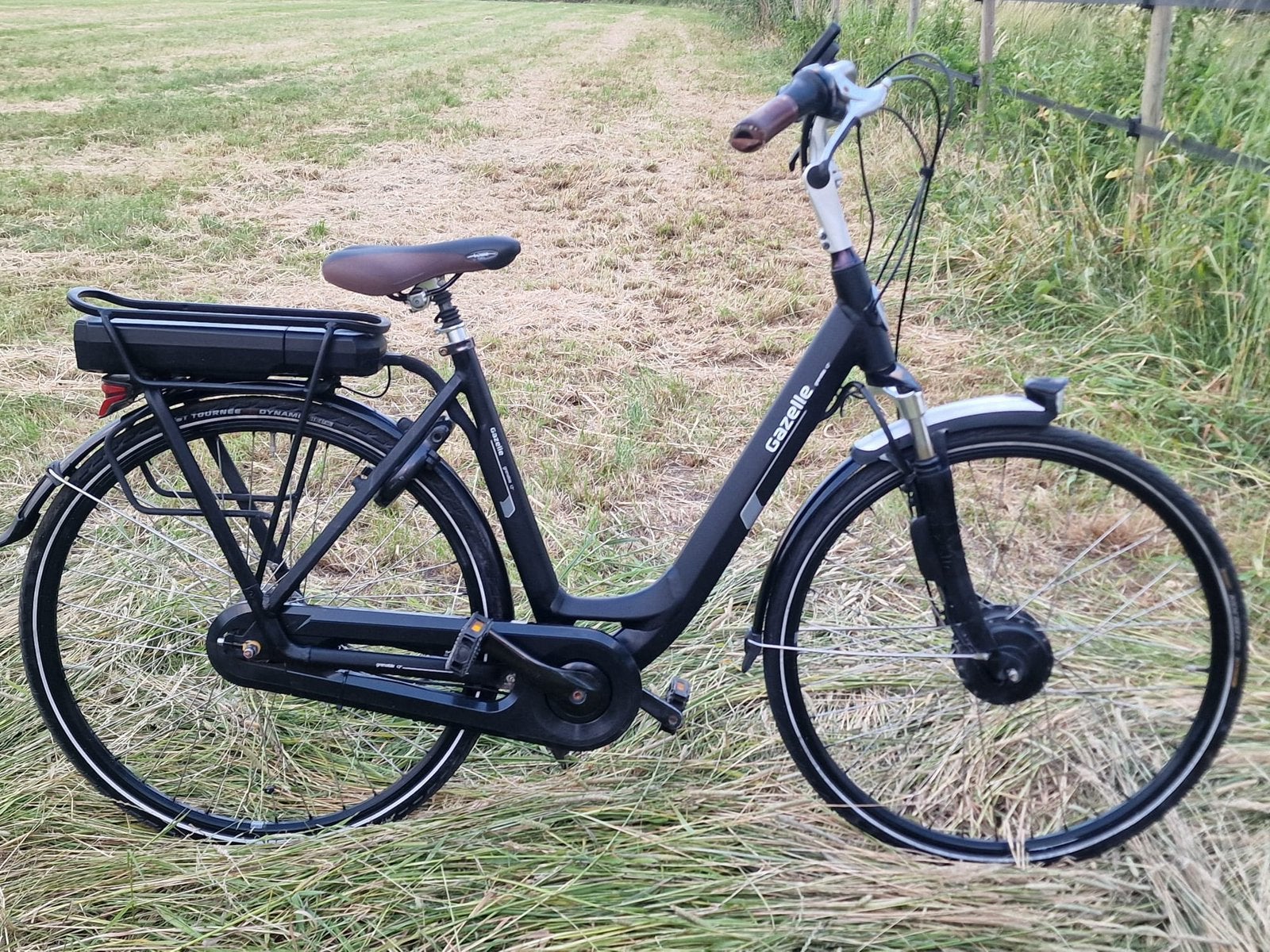 Leuke Gazelle Grenoble C7 met voorwielmotor, 51 tot 55 cm, Ophalen, Zo goed als nieuw, Gazelle