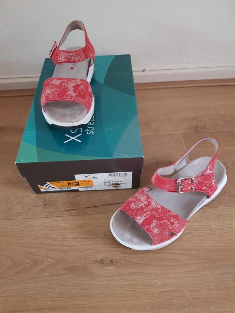 Xsensible sandalen H 36 coral red flower, Xsensible, Zo goed als nieuw, Rood, Sandalen of Muiltjes