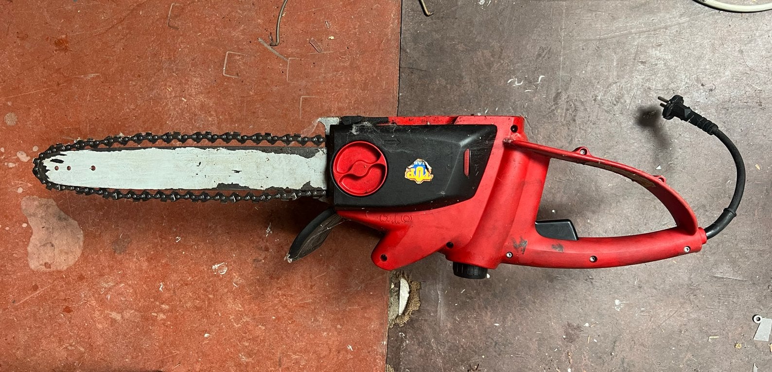 Top Craft KSI 2100 Elektrische Kettingzaag - 2100W, Ophalen, Gebruikt, 70 mm of meer, Kettingzaag