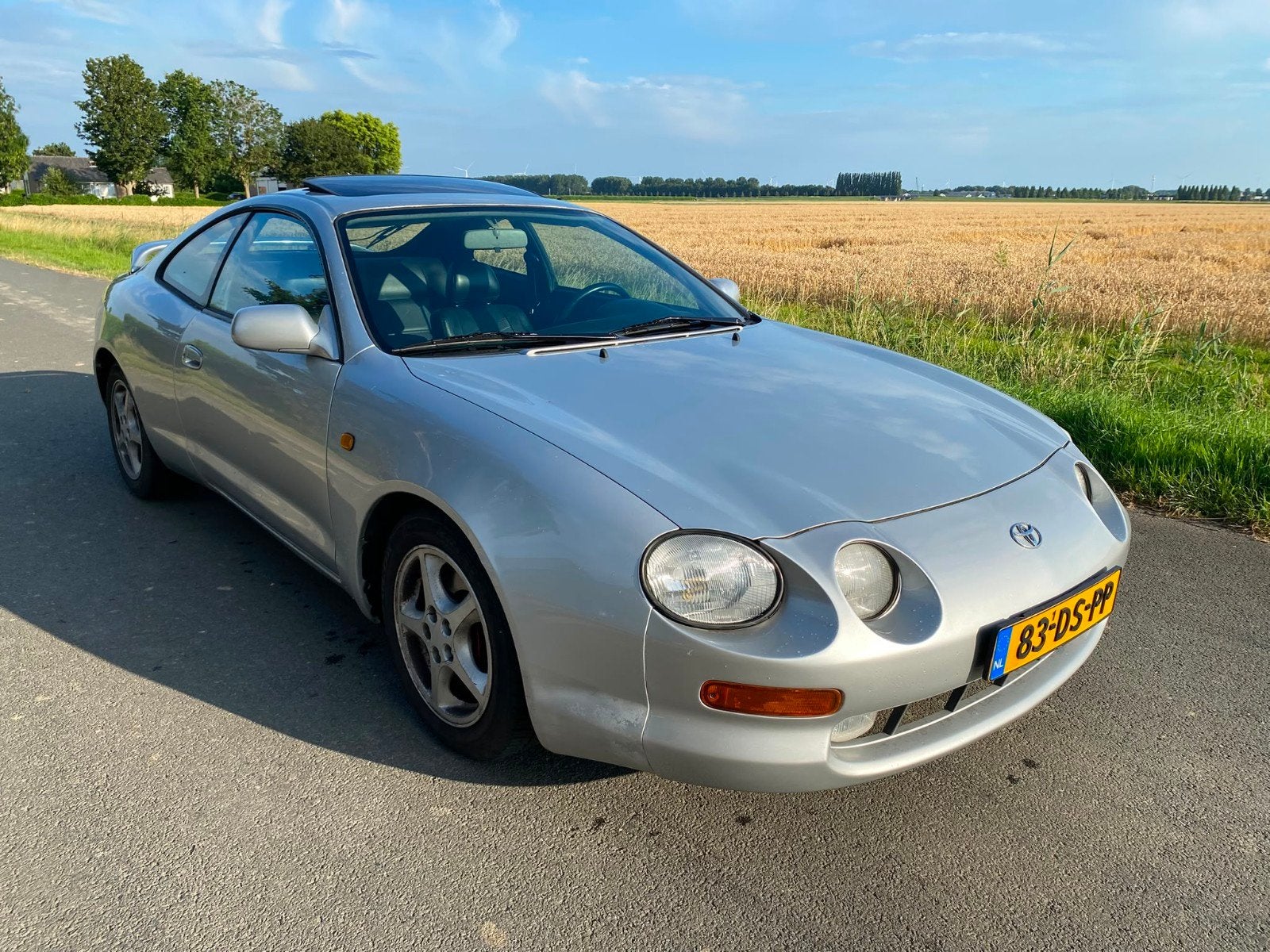 Toyota Celica 2.0 Gti, Auto's, Toyota, Voorwielaandrijving, 1998 cc, Zwart, 4 cilinders