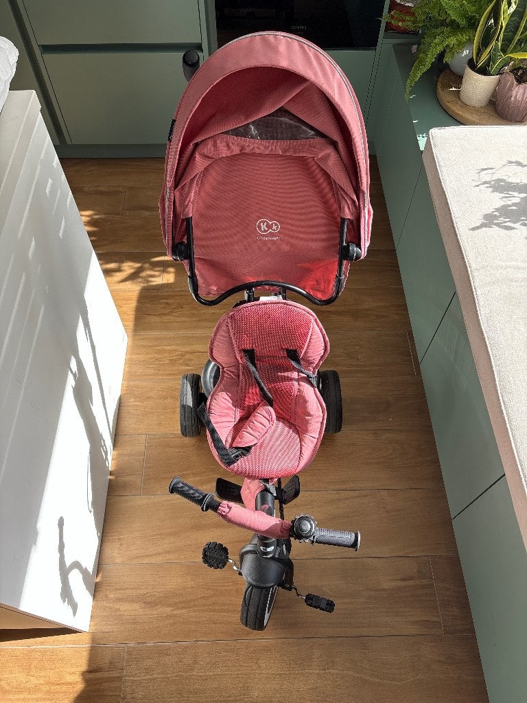 Driewieler, Ophalen, Zo goed als nieuw, Kinderkraft, Duwstang