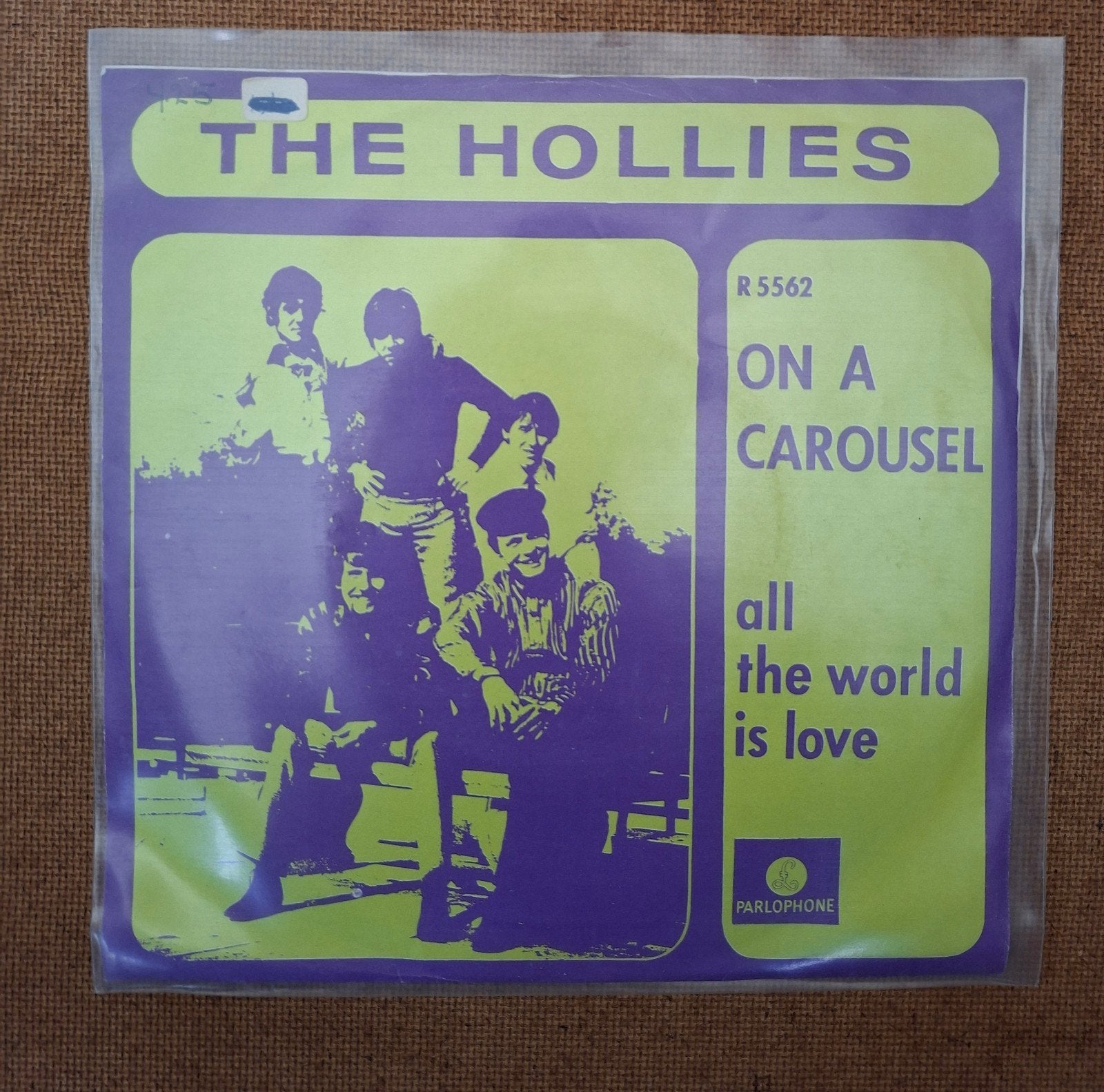 Hollies - On a carousel  - Single is TOP, Ophalen of Verzenden, Gebruikt, 7 inch, Pop