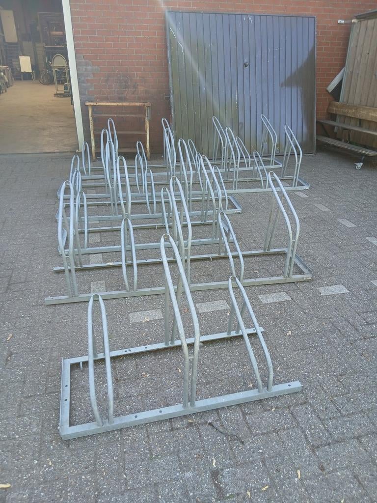 Velopa fietsenrekken - diverse maten, koppelbaar, Fietsen en Brommers, Fietsaccessoires | Overige Fietsaccessoires, Gebruikt, Ophalen