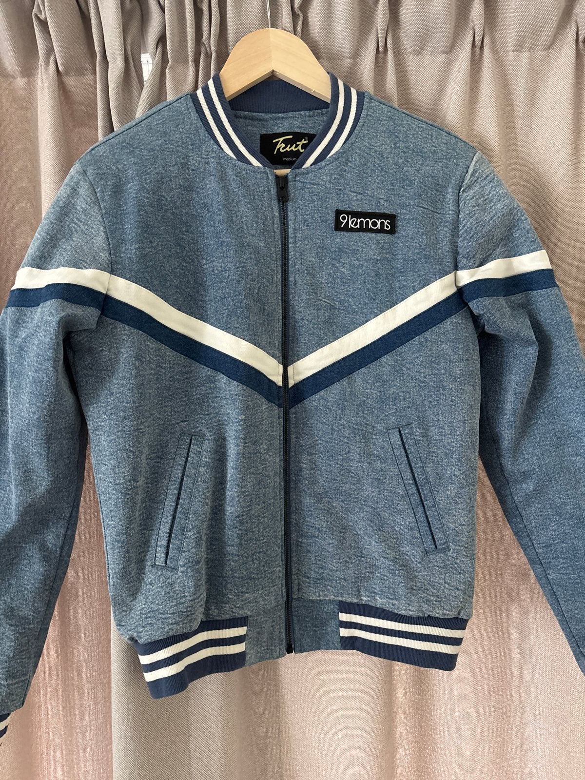 Trut 9 lemons bomberjack maat M - Blauw met witte strepen, Ophalen of Verzenden, Zo goed als nieuw, Maat 48/50 (M), Blauw