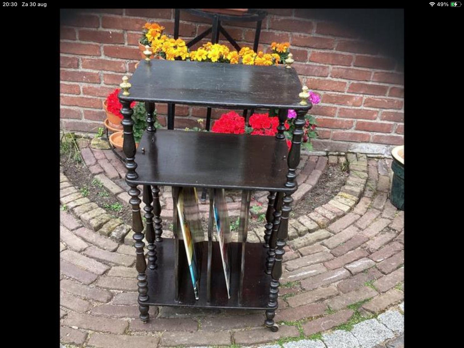 ***   Een oude VINYL PLATEN OP BERG KAST  ***, Ophalen, Zo goed als nieuw
