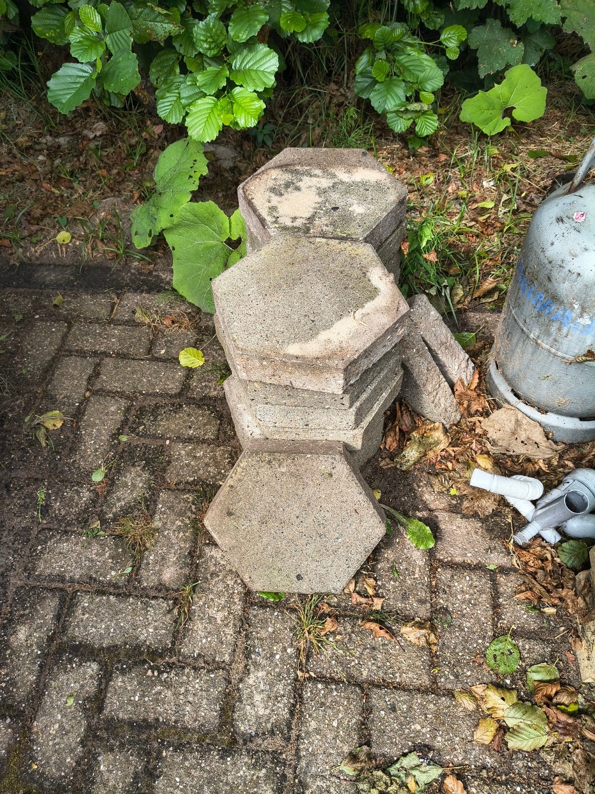 6 kant betontegel, Ophalen, Gebruikt, Beton, Fontein