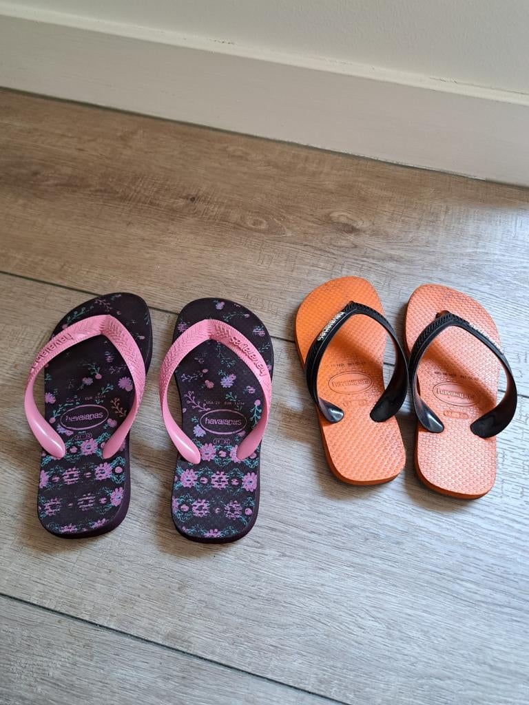 Havaianas kinderslippers jongen en meisje!, Ophalen of Verzenden, Zo goed als nieuw, Jongetje of Meisje, Schoentjes
