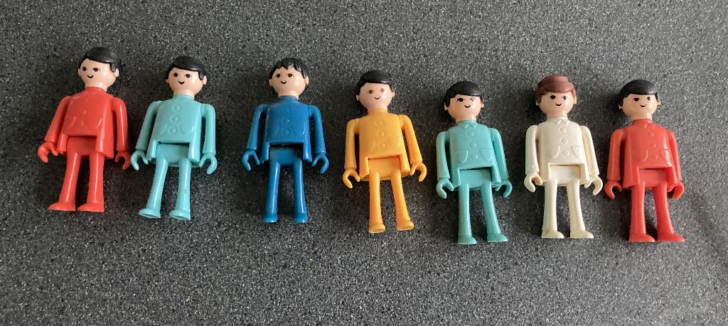 7 Playmobil poppetjes vintage groter formaat zgan, Ophalen of Verzenden, Zo goed als nieuw, Complete set