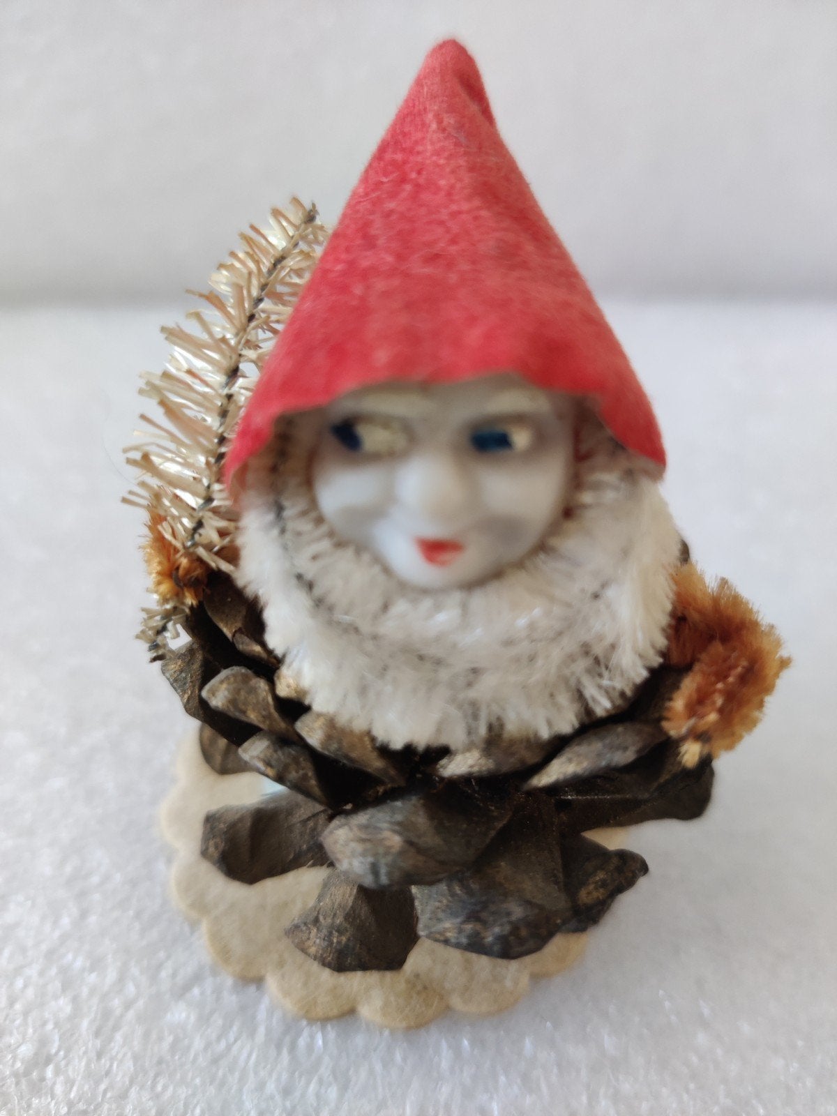 Oud denneappelmannetje, Diversen, Kerst, Ophalen